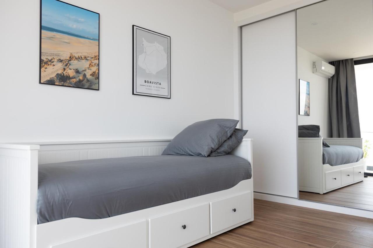 3 Bdr Aprt, Stunning Seaview, Rooftop Pool - Lcgr 프라이아 외부 사진
