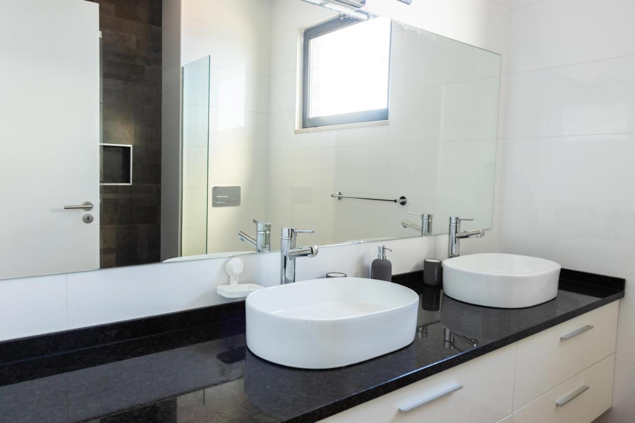 3 Bdr Aprt, Stunning Seaview, Rooftop Pool - Lcgr 프라이아 외부 사진