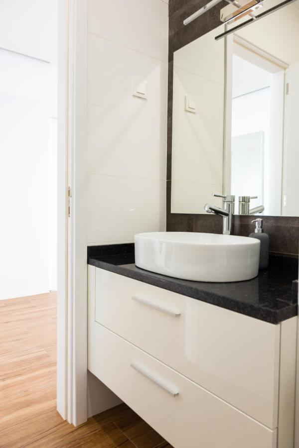 3 Bdr Aprt, Stunning Seaview, Rooftop Pool - Lcgr 프라이아 외부 사진