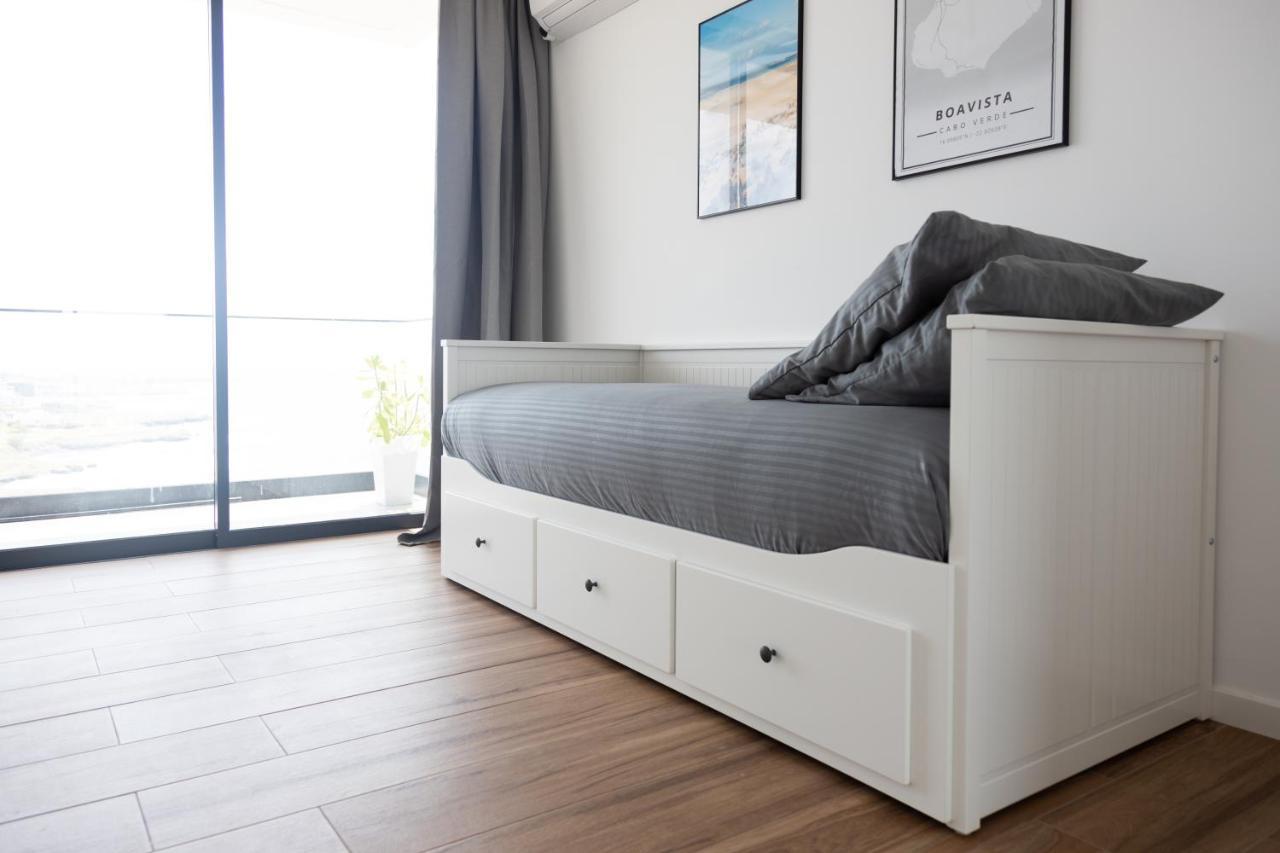 3 Bdr Aprt, Stunning Seaview, Rooftop Pool - Lcgr 프라이아 외부 사진