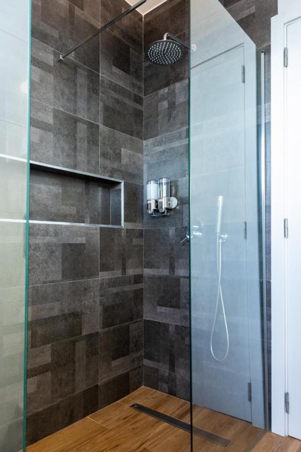 3 Bdr Aprt, Stunning Seaview, Rooftop Pool - Lcgr 프라이아 외부 사진